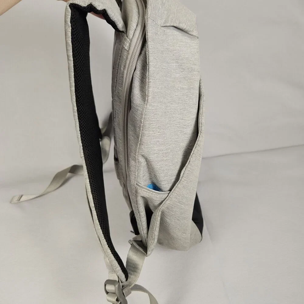 OSCAURT BACKPACK ANTI-THEFT TRAVEL BUSINESS SCHOOL USB CHARGING PORT 15.6 LAPTOP